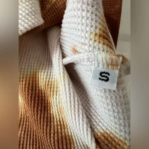 mate the label Size Small tie dye thermal crop long sleeve orange white - Picture 6 of 7